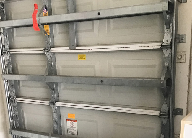 Hurricane Rated Garage Doors Orlando, FL | Hurricane Kits